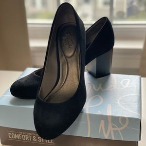 Life Stride Paige Black Suede Block Heel Pump 10